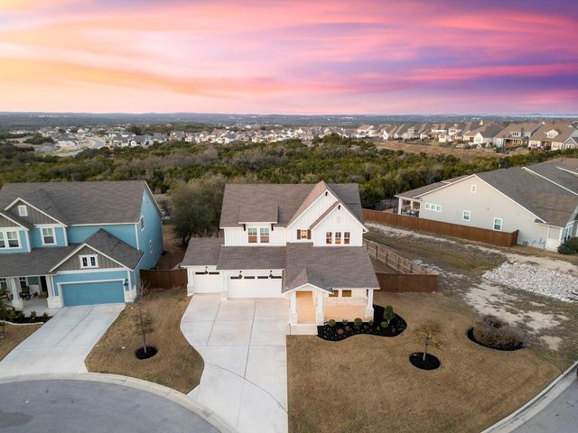 452 Crimson Sky CT, Dripping Springs, TX 78620