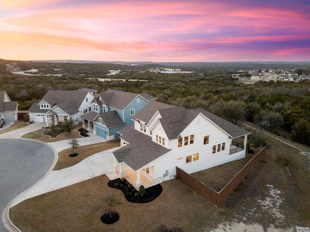452 Crimson Sky CT, Dripping Springs, TX 78620