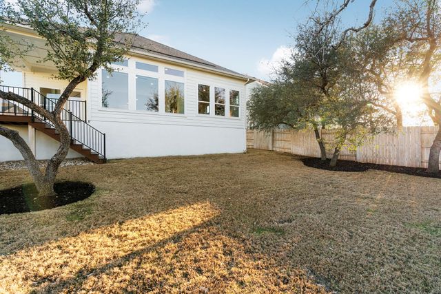 452 Crimson Sky CT, Dripping Springs, TX 78620