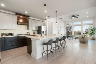 452 Crimson Sky CT, Dripping Springs, TX 78620