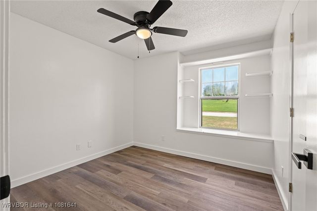 607 Boulder Drive, Van Buren, AR 72956