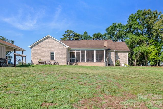 2324 Old Camden Road, Monroe, NC 28110