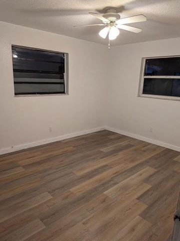 2900 NW 10th Court, Fort Lauderdale, FL 33311