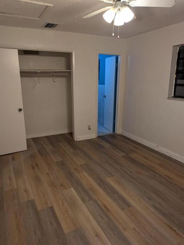 2900 NW 10th Court, Fort Lauderdale, FL 33311