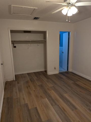 2900 NW 10th Court, Fort Lauderdale, FL 33311