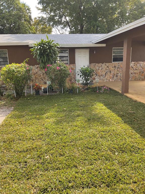 2900 NW 10th Court, Fort Lauderdale, FL 33311