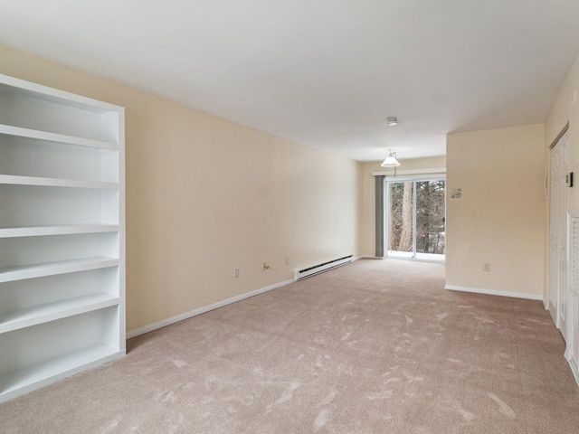 L4 Grandview Drive, South Burlington, VT 05403