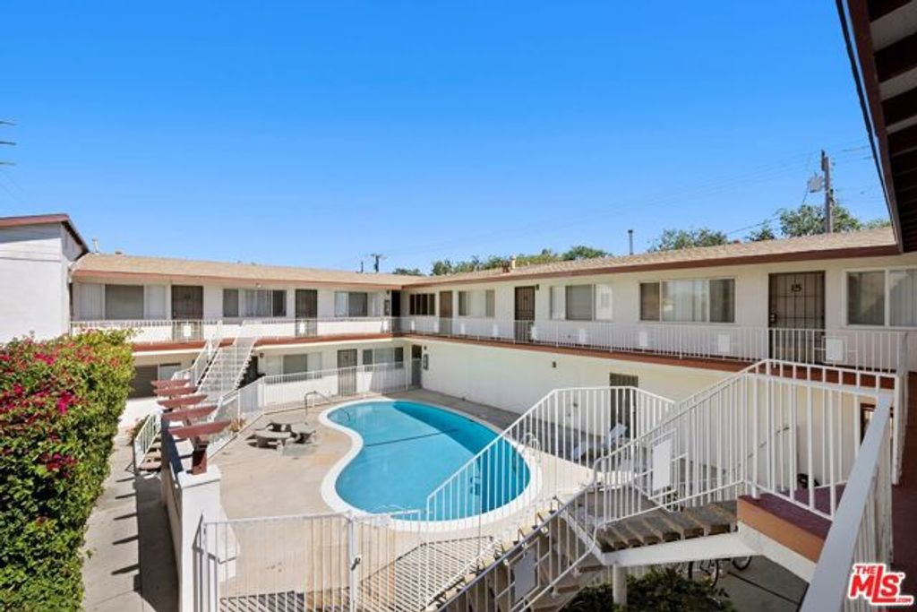 11178 Culver Boulevard, Culver City, CA 90230