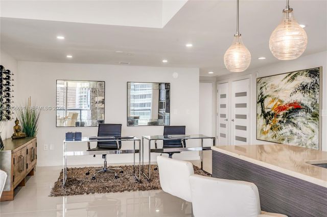 495 Brickell Ave 3702, Miami, FL 33131
