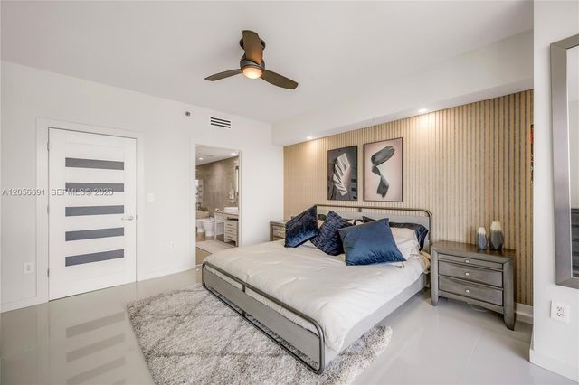 495 Brickell Ave 3702, Miami, FL 33131