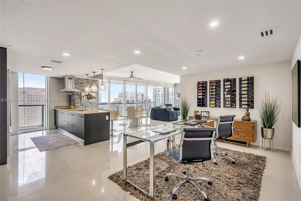 495 Brickell Ave 3702, Miami, FL 33131