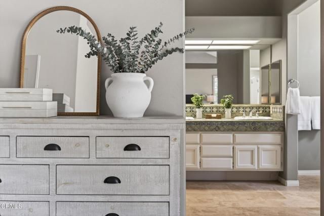 2202 Desert Forest Court, Oxnard, CA 93036