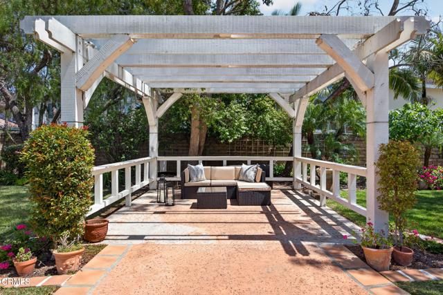 2202 Desert Forest Court, Oxnard, CA 93036