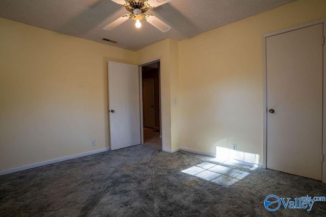 4202A Gault Avenue S, Fort Payne, AL 35967