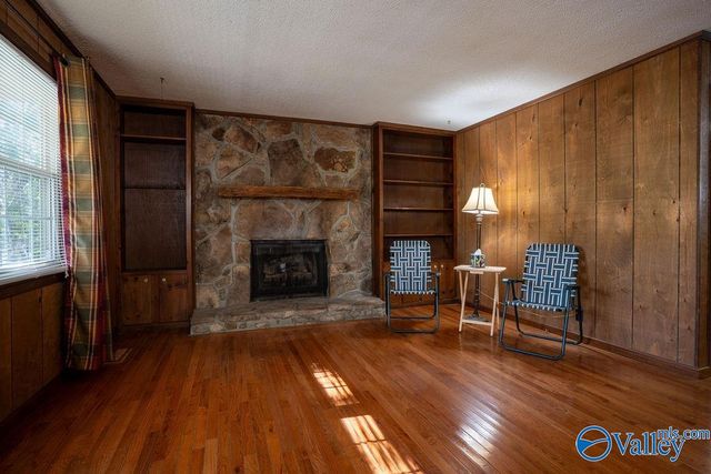 4202A Gault Avenue S, Fort Payne, AL 35967