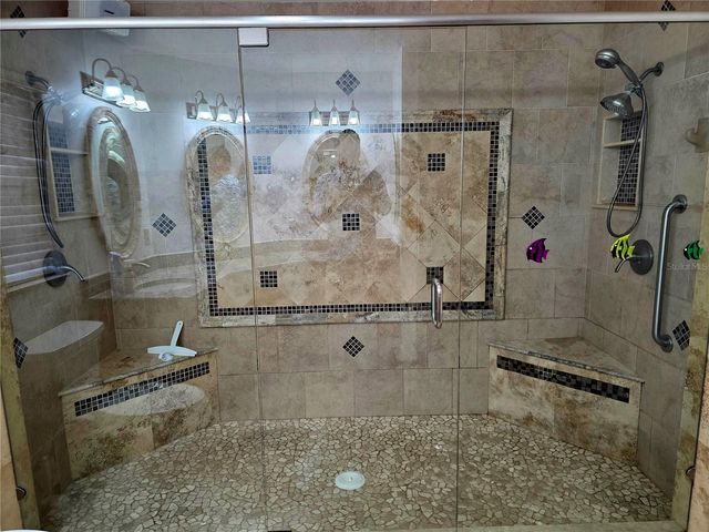 1924 NEW BEDFORD DRIVE, Sun City Center, FL 33573