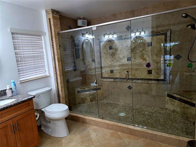 1924 NEW BEDFORD DRIVE, Sun City Center, FL 33573