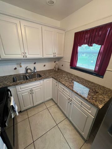 120 COVENTRY E 120, West Palm Beach, FL 33417