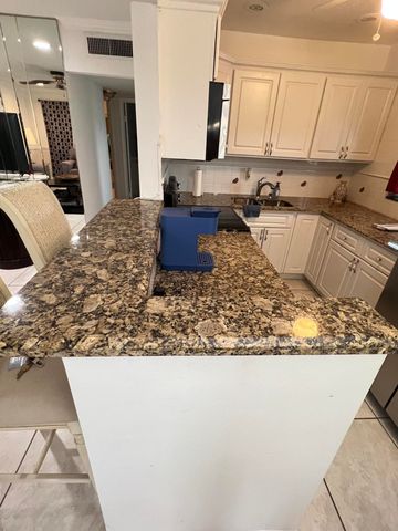 120 COVENTRY E 120, West Palm Beach, FL 33417