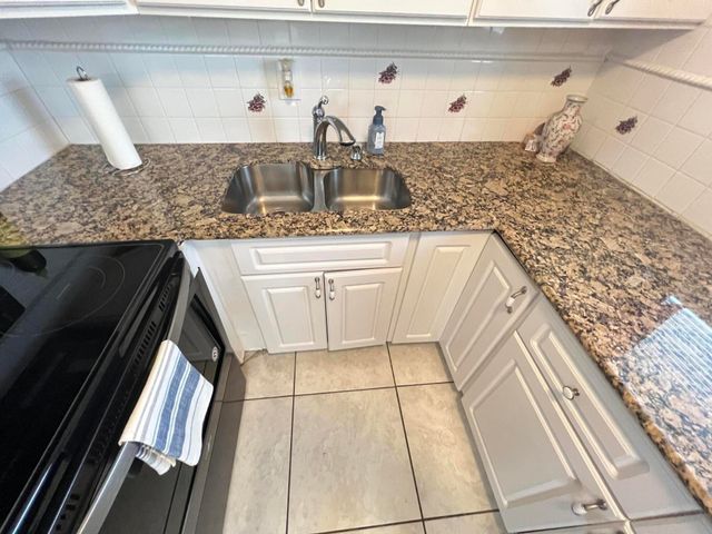 120 COVENTRY E 120, West Palm Beach, FL 33417