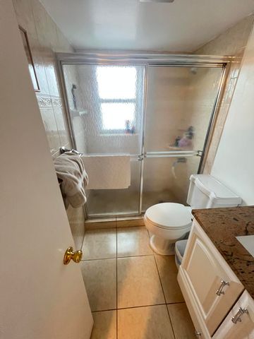 120 COVENTRY E 120, West Palm Beach, FL 33417