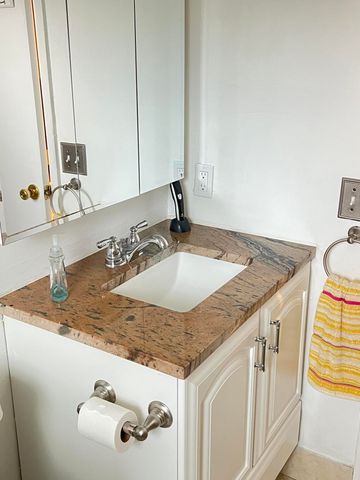 120 COVENTRY E 120, West Palm Beach, FL 33417