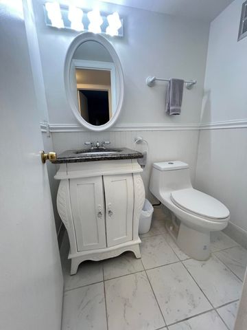 120 COVENTRY E 120, West Palm Beach, FL 33417