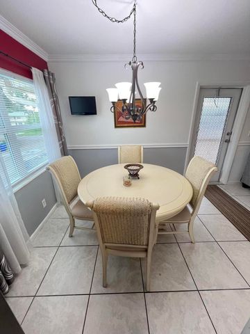 120 COVENTRY E 120, West Palm Beach, FL 33417