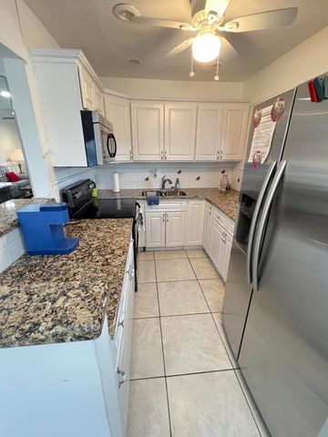 120 COVENTRY E 120, West Palm Beach, FL 33417