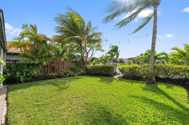 11950 SW 135th Ter, Miami, FL 33186