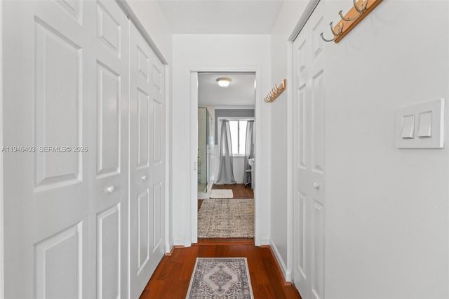 11950 SW 135th Ter, Miami, FL 33186