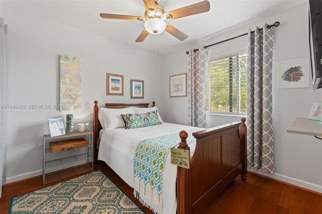 11950 SW 135th Ter, Miami, FL 33186