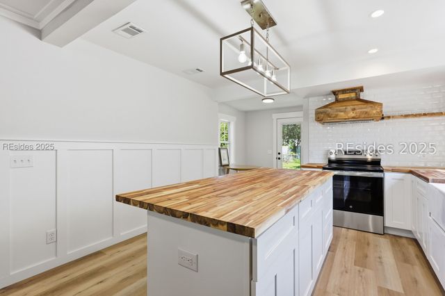 178 5th Ave, Ridgeland, SC 29936