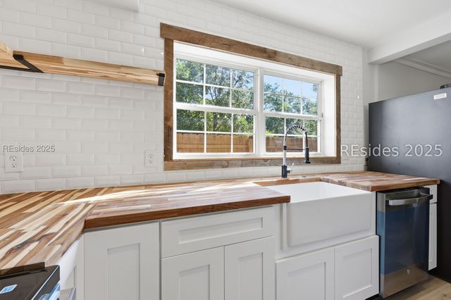 178 5th Ave, Ridgeland, SC 29936