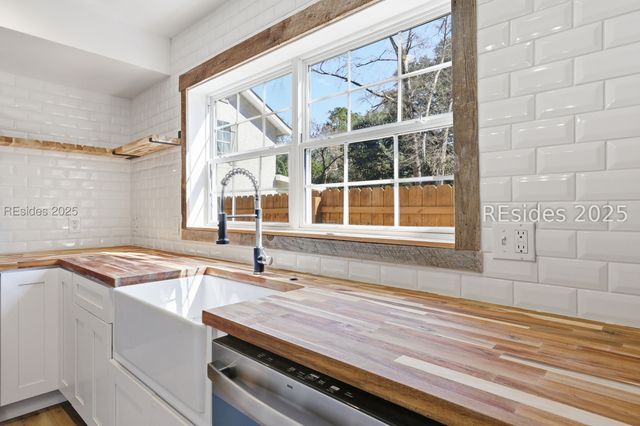 178 5th Ave, Ridgeland, SC 29936