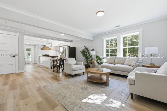 178 5th Ave, Ridgeland, SC 29936