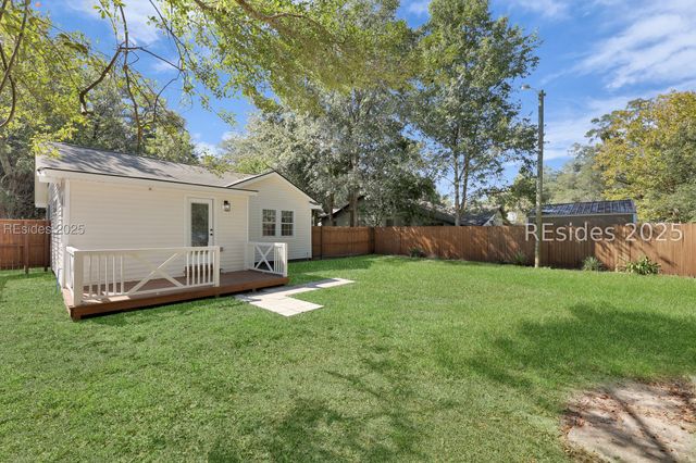 178 5th Ave, Ridgeland, SC 29936