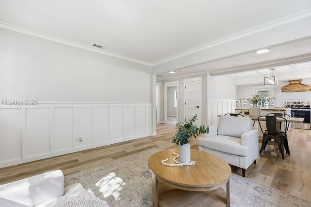 178 5th Ave, Ridgeland, SC 29936