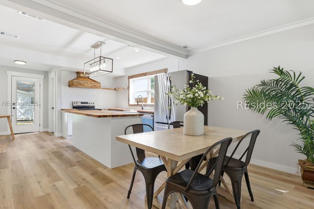 178 5th Ave, Ridgeland, SC 29936