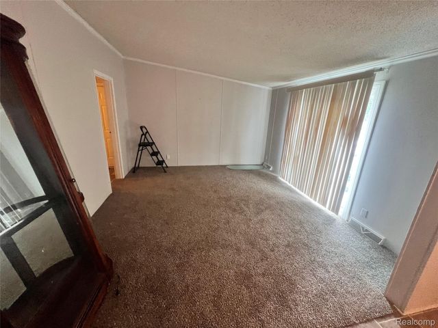415 Weeping Willow, Genesee Charter Township, MI 48506