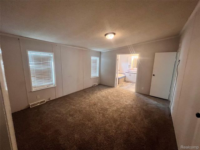 415 Weeping Willow, Genesee Charter Township, MI 48506