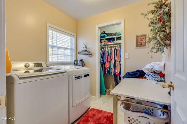 3315 Martindale Drive, Johnson City, TN 37601