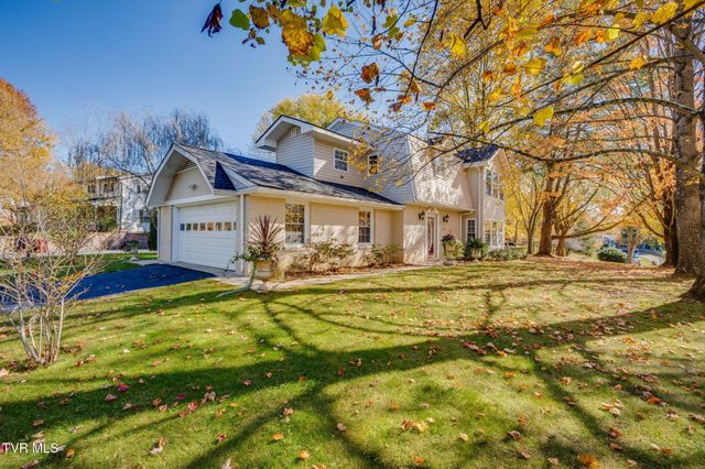 3315 Martindale Drive, Johnson City, TN 37601