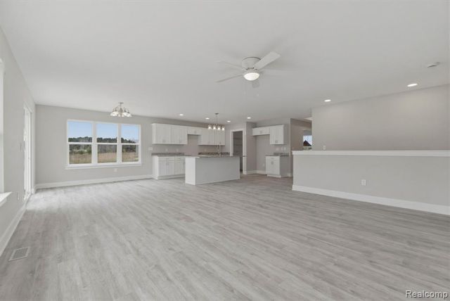 2279 Baltimore, Davison, MI 48423