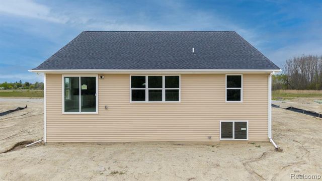 2279 Baltimore, Davison, MI 48423