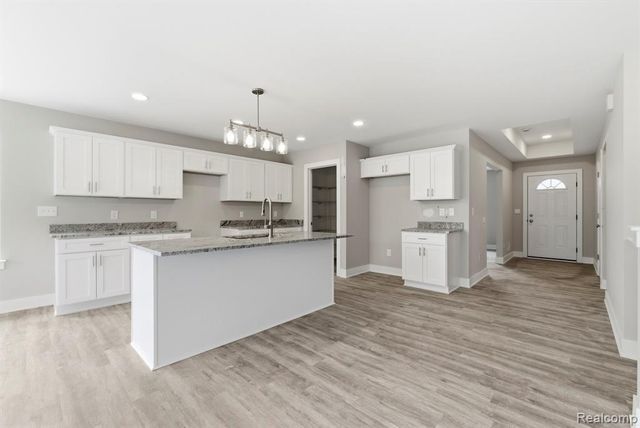 2279 Baltimore, Davison, MI 48423