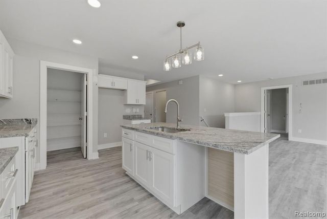 2279 Baltimore, Davison, MI 48423