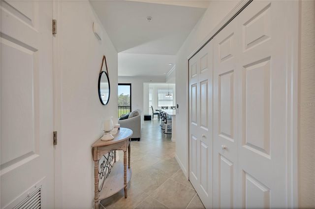 17510 GAWTHROP DRIVE 203, Lakewood Ranch, FL 34211