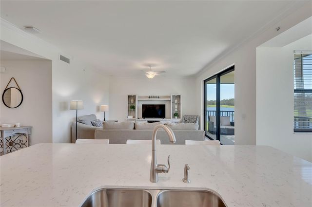 17510 GAWTHROP DRIVE 203, Lakewood Ranch, FL 34211