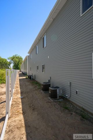 1614 Hannah Lane, Blackfoot, ID 83221